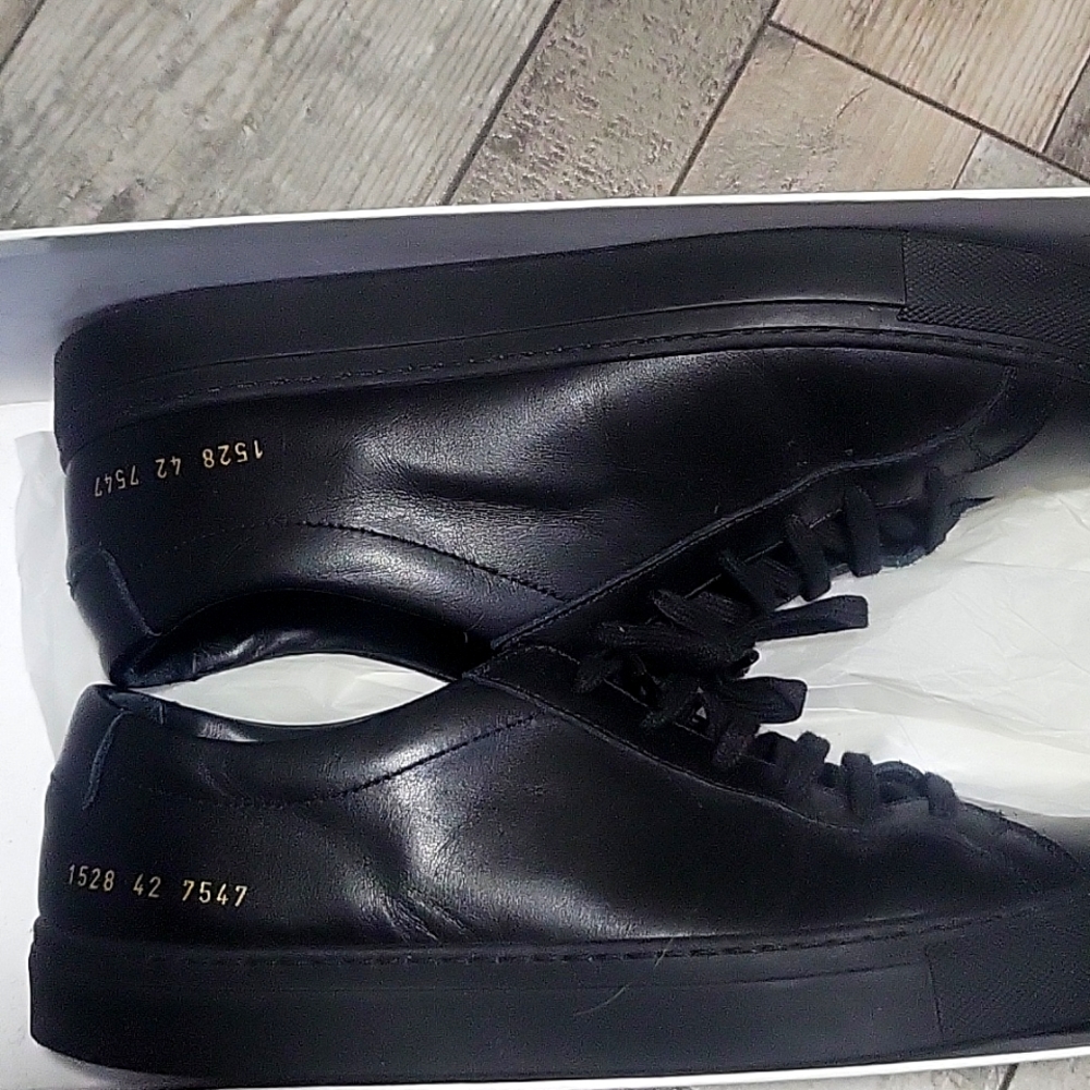 Common project shoes